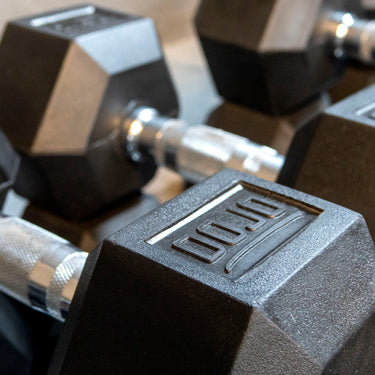 mancuernas hexagonales de goma para gimnasio dojo